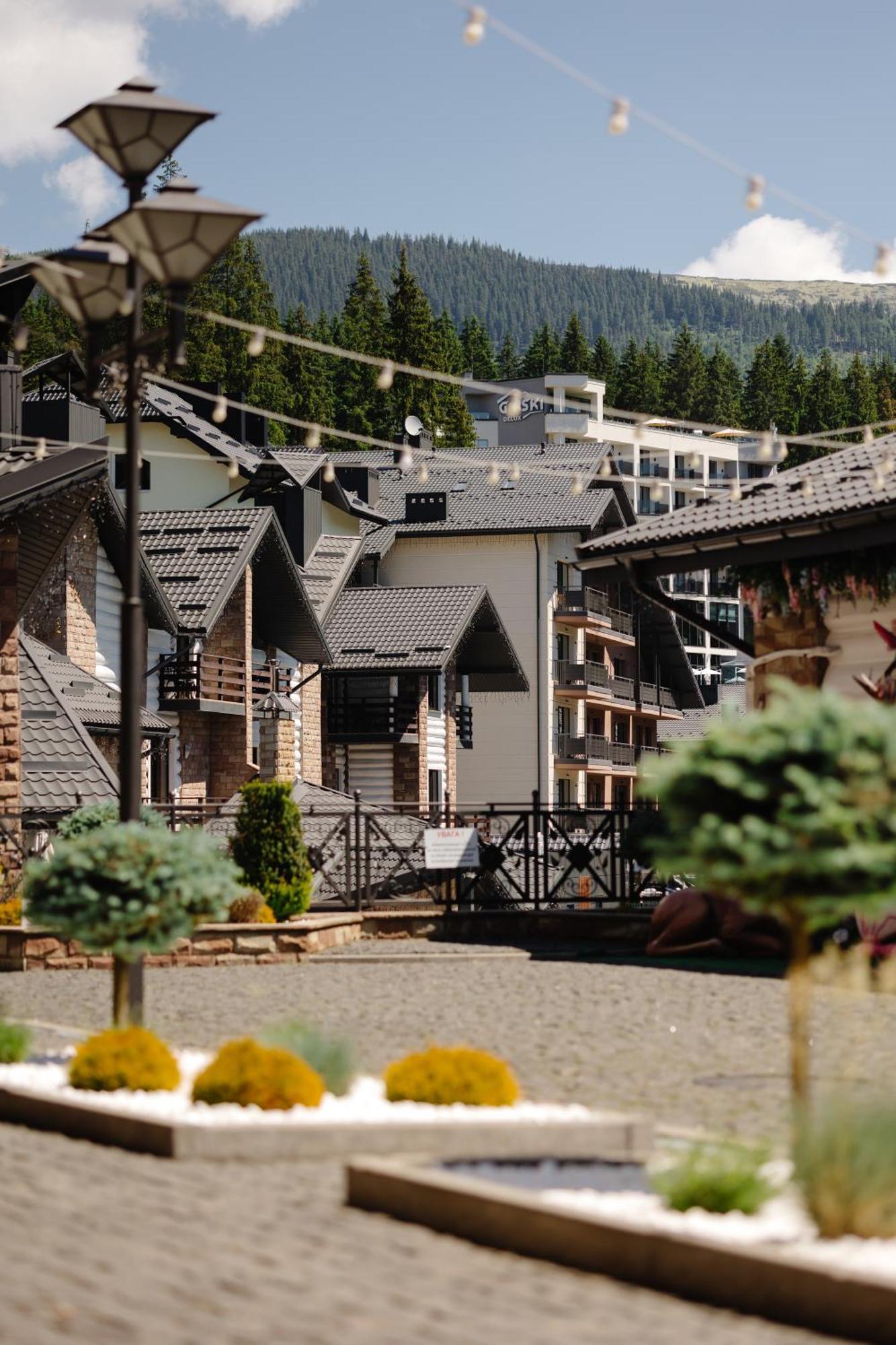 Westhills Cottage Town & Spa バコヴェル エクステリア 写真