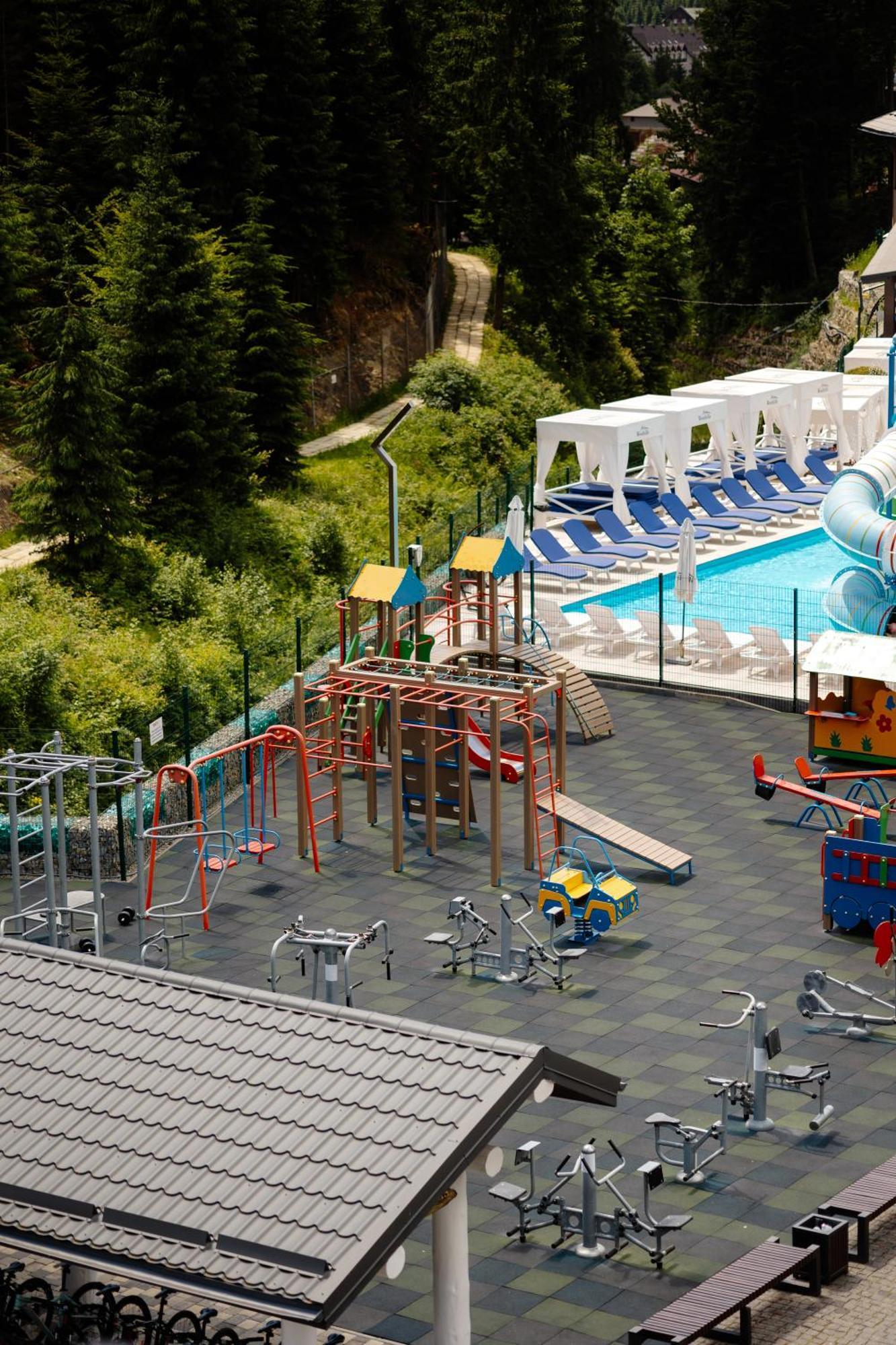 Westhills Cottage Town & Spa バコヴェル エクステリア 写真