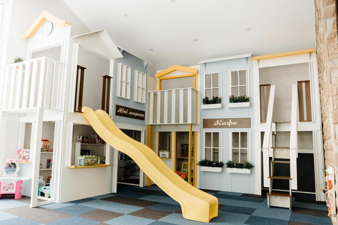 Westhills Cottage Town & Spa バコヴェル エクステリア 写真